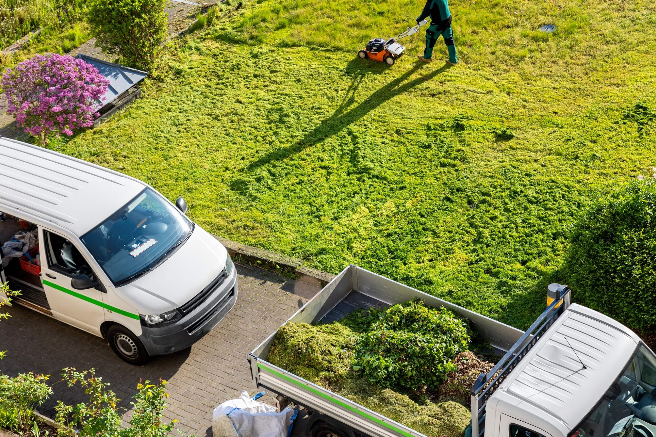 Benefits of Hiring a Local Landscape Company